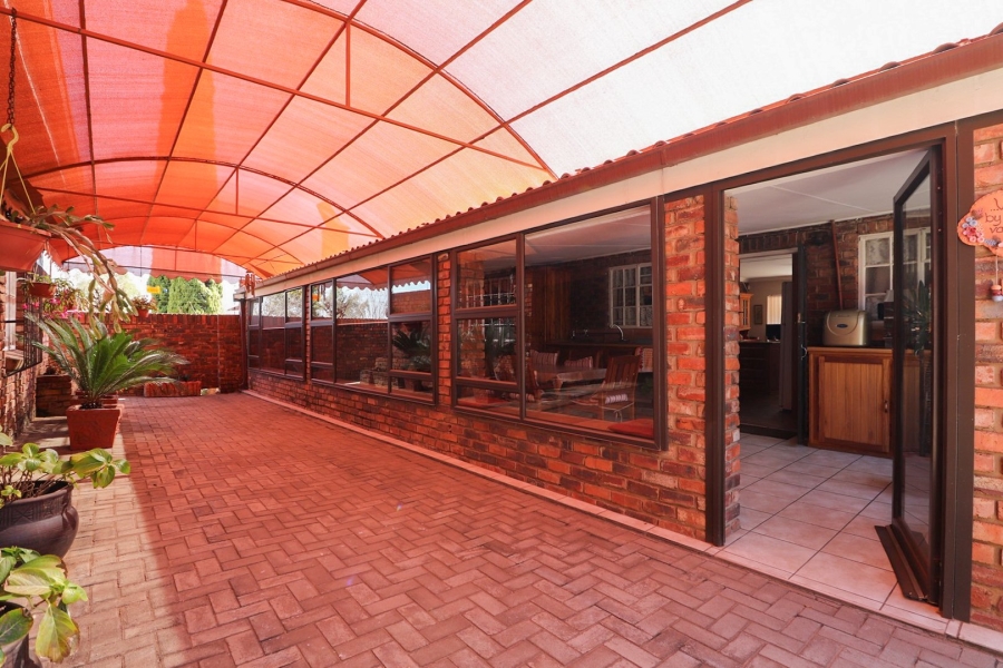 3 Bedroom Property for Sale in Vaal Park North West